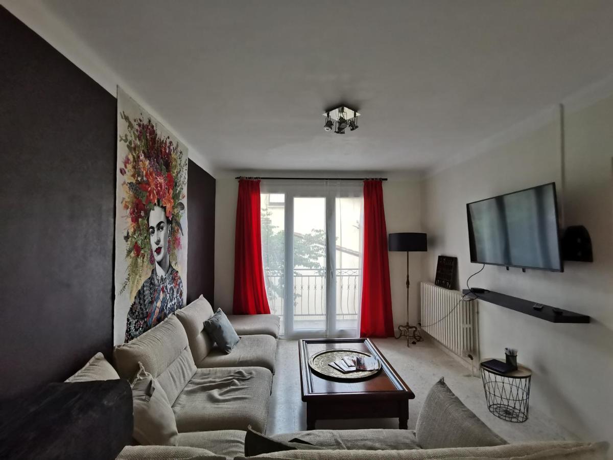 Au Pays D'Olmes Apartment Lavelanet Exterior photo
